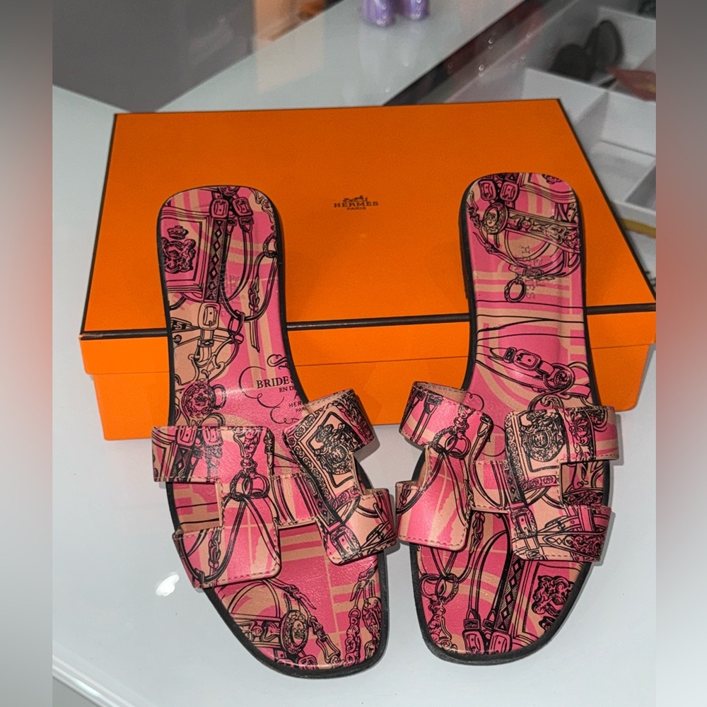Hermes Pink Patterned Oran Slide Sandals